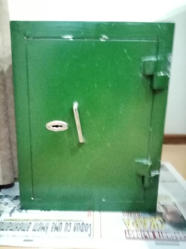 Отключване на каси и сейфове